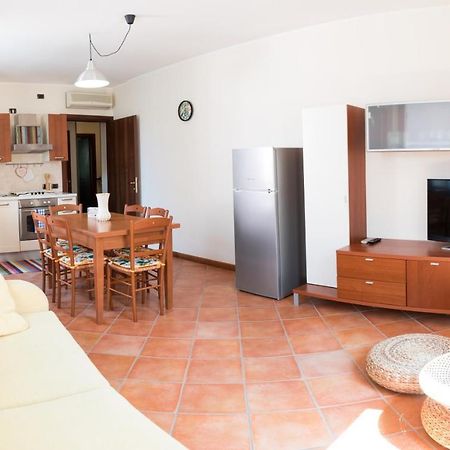 Welcome Traveller Il Borgo Apartment Bardolino Bagian luar foto