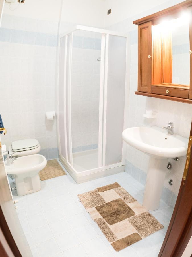 Welcome Traveller Il Borgo Apartment Bardolino Bagian luar foto